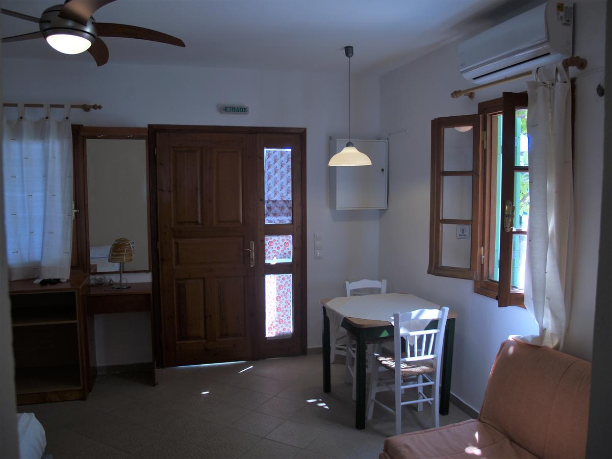 Pegasus Studios & Apartments Skyros Ngoại thất bức ảnh